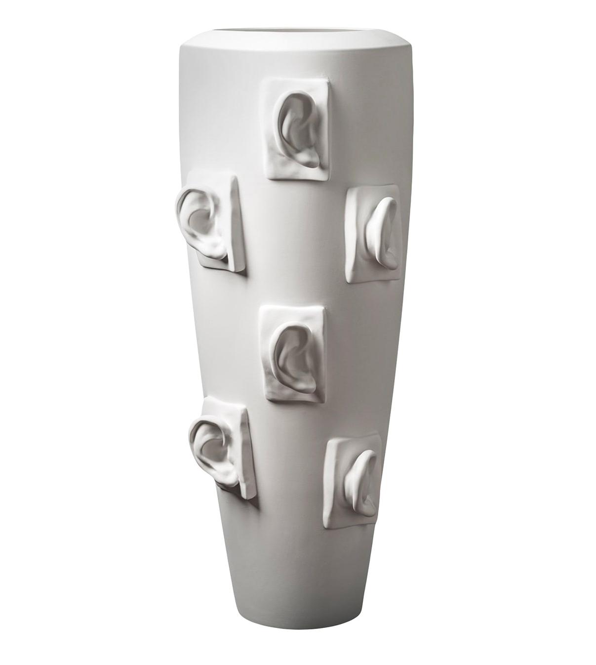 Vase oreilles de David Obice