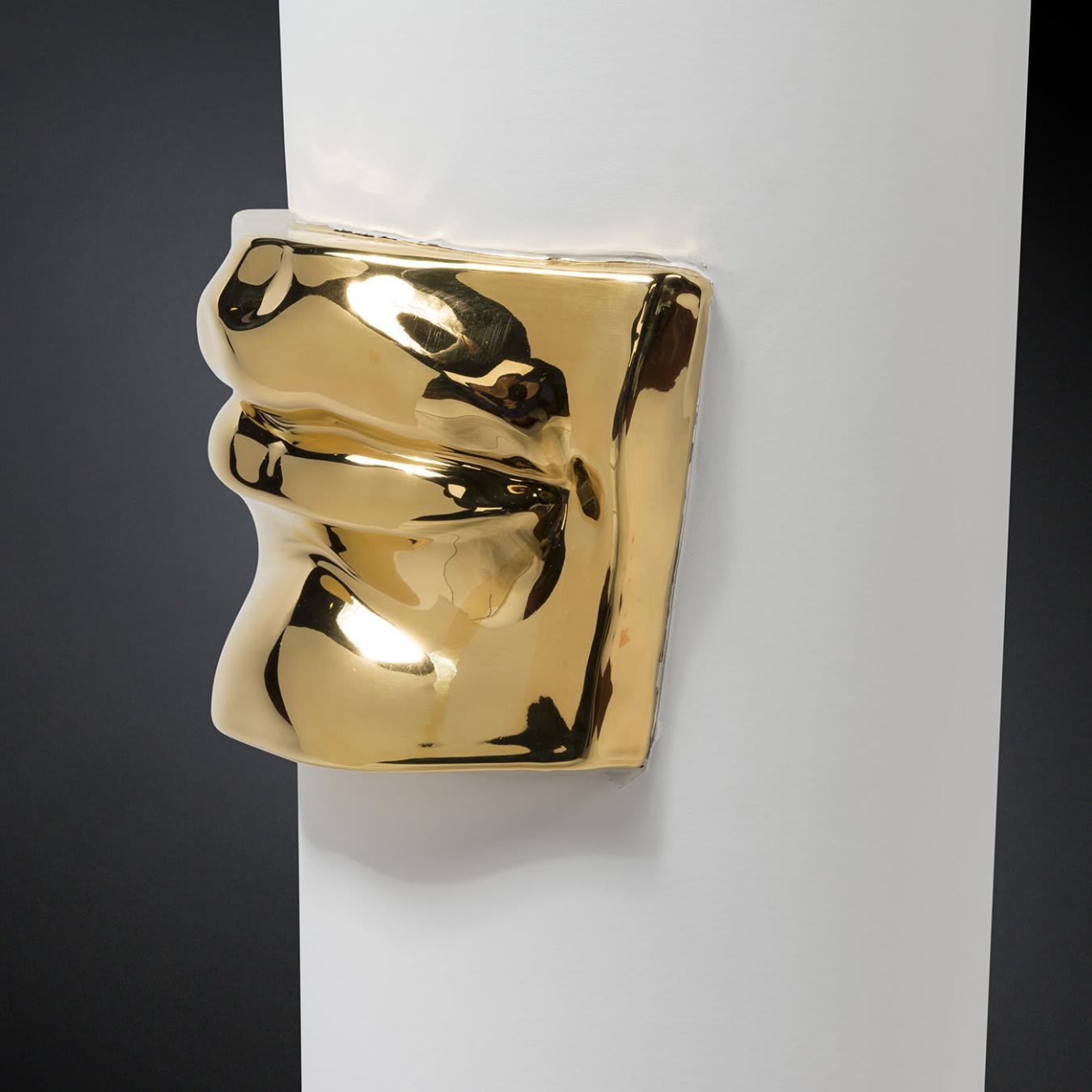 Vase bouche de David dorée