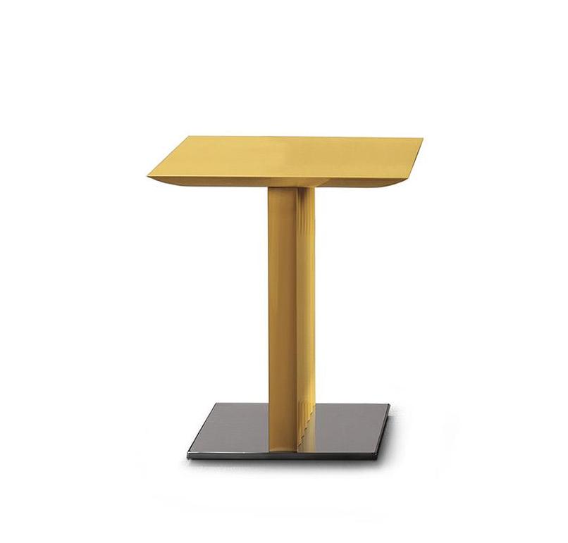 Table d’Appoint Basse Red Carpet