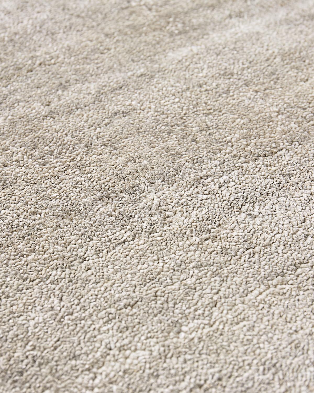 Tapis en Soie de Bambou Blanc Cassé | Taille: 270 x 360 cm