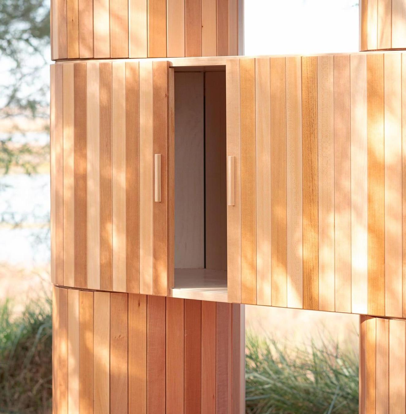 Meuble en Tilleul Naturel