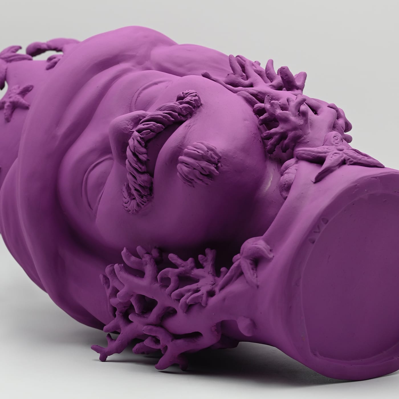 Sculpture Tête De Maure Violette