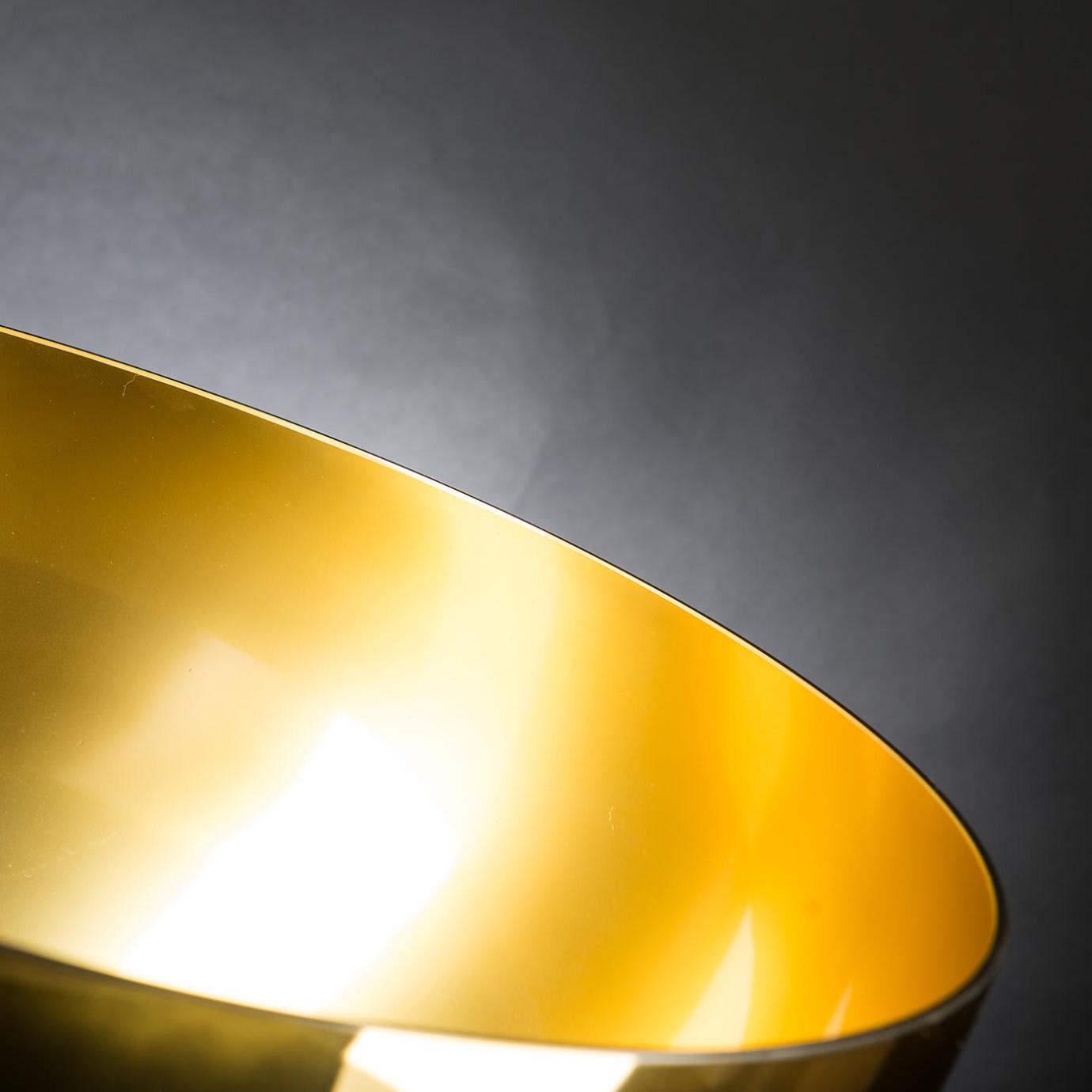 Coupe décorative dorée