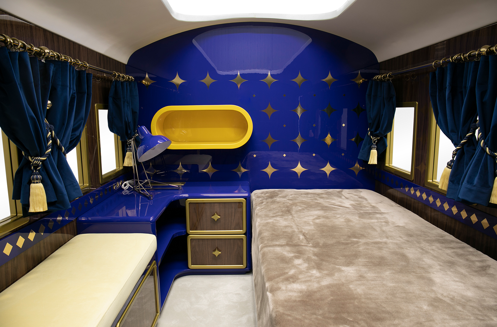 Meuble d'aventure et fantaisie Odyssey Express