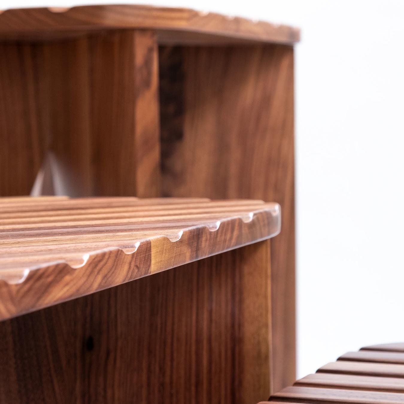 Petite Table Basse en Bois