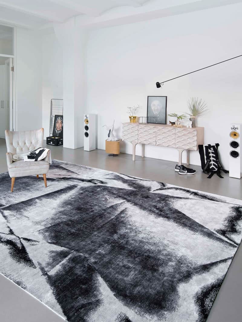 Tapis No. 03 Back-to-Black