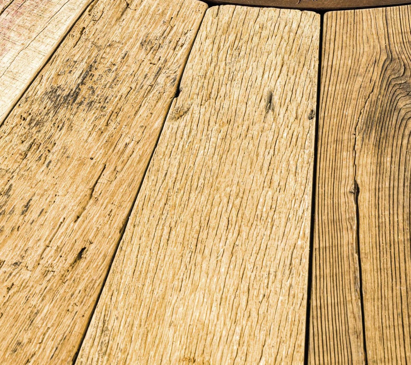 Brasero Zero en bois | Dimensions: Ø 300 cm