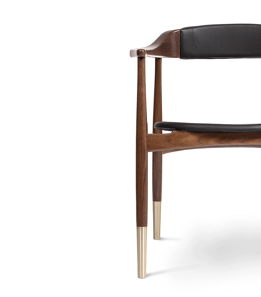 Chaise Perry