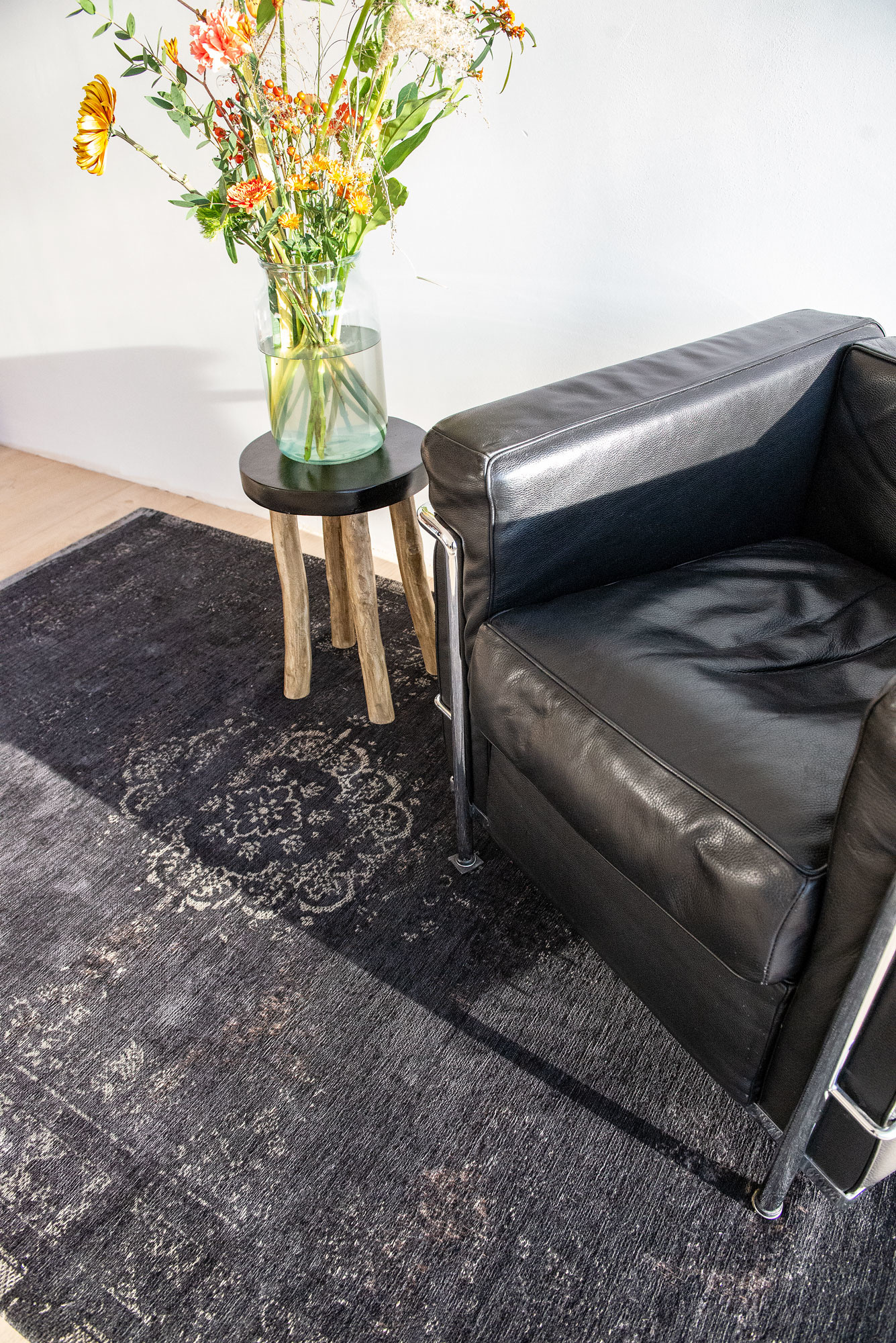 Tapis 8263 Mineral Black