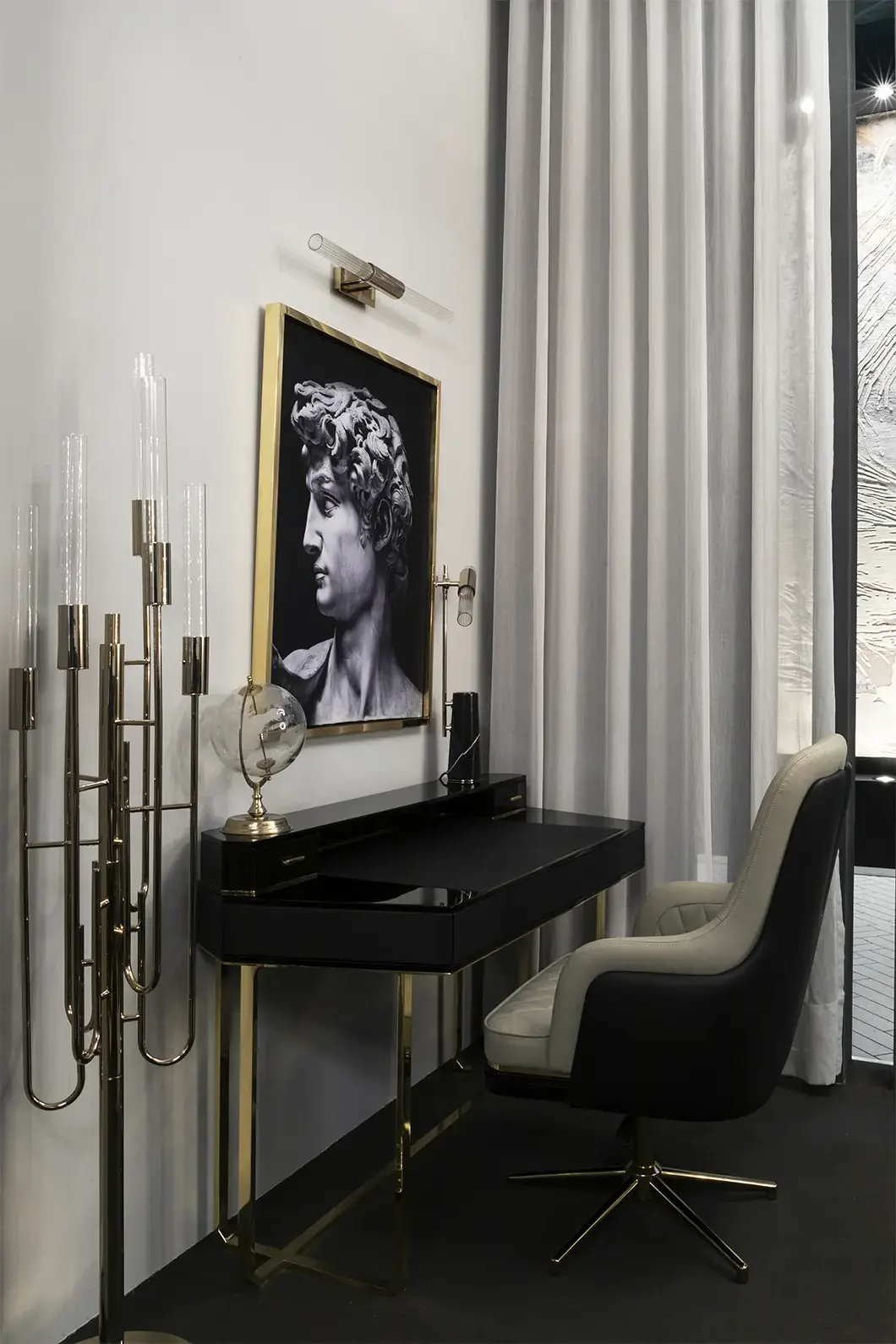 Bureau Waltz - 3