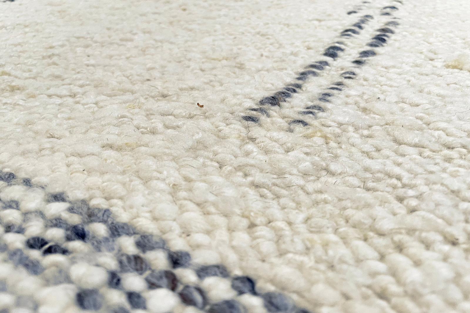 Tapis Ailleurs 2 ivoire