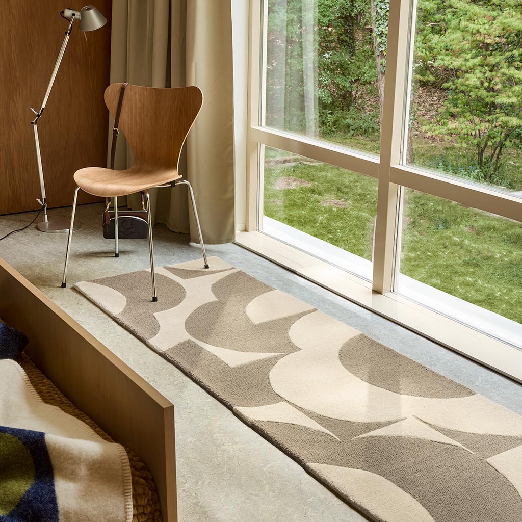Prism Flower Mushroom / Ecru Tapis