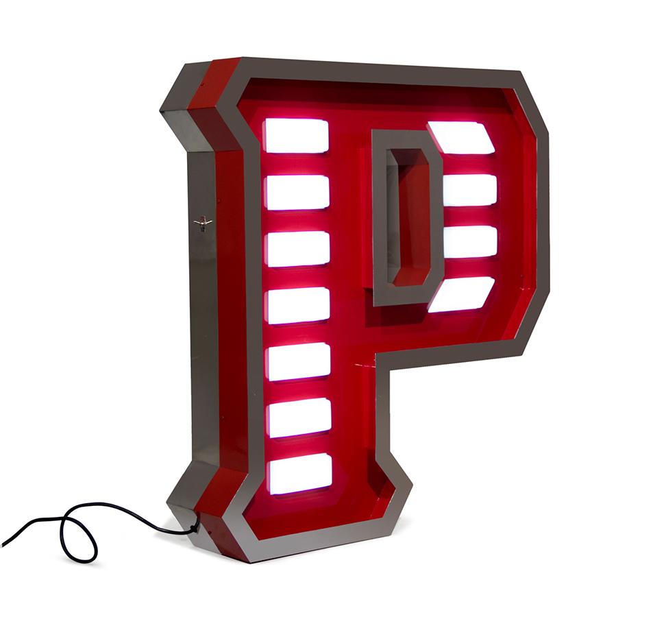 Lettre Lumineuse Precious P