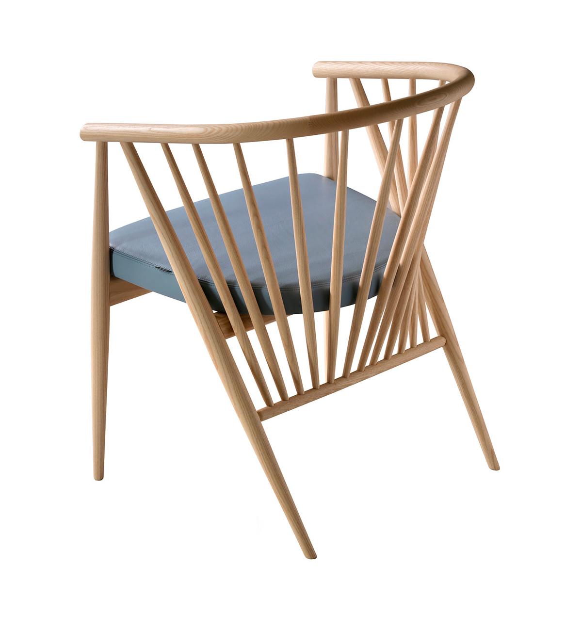 Chaise Jenny en bois de frêne