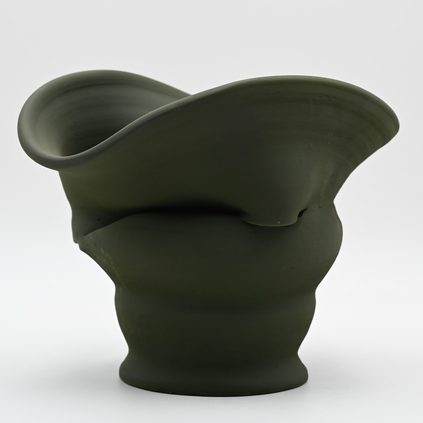 Vase Vert Sculpteur à la Main