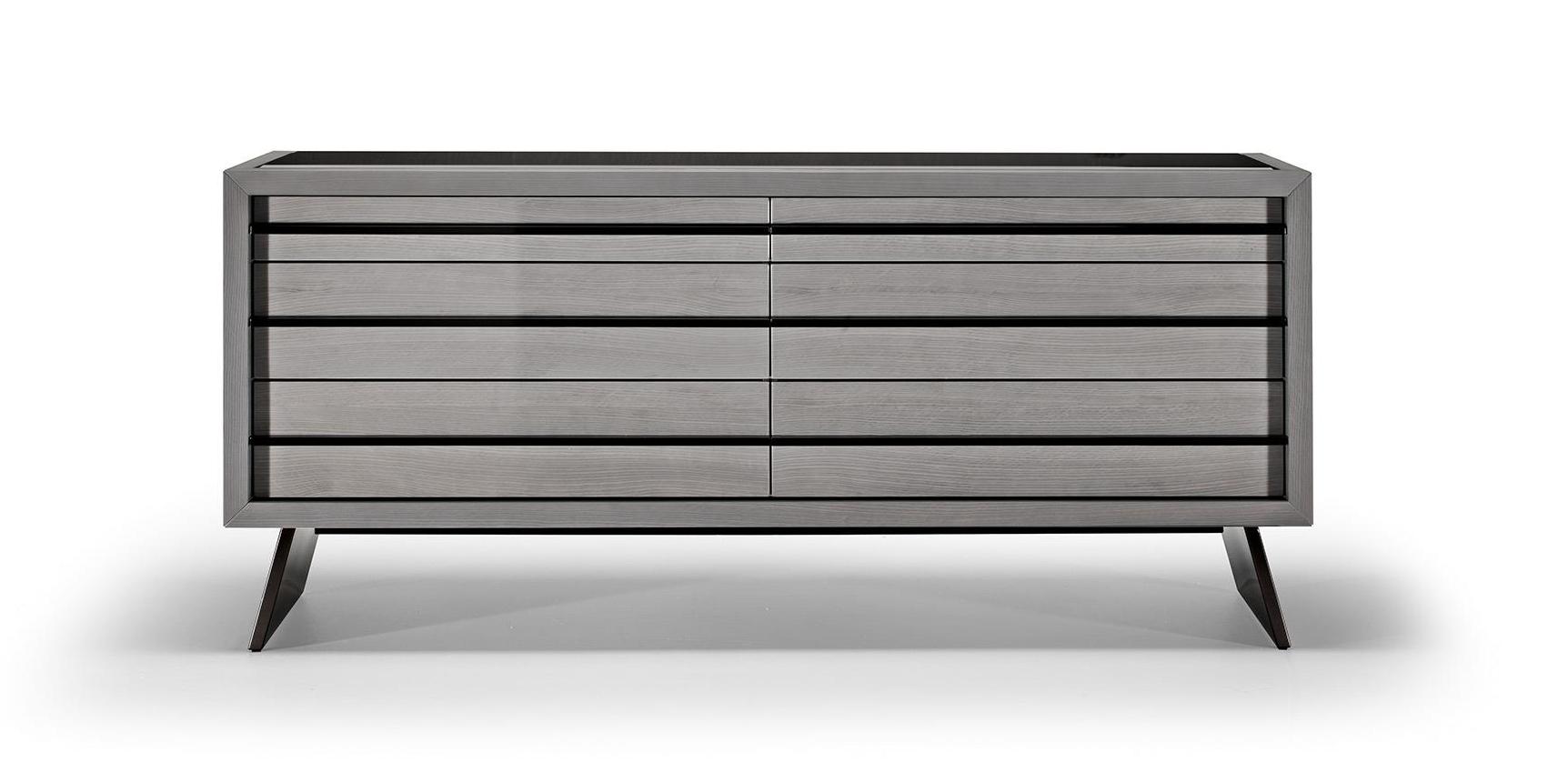 Commode 190 New in Town