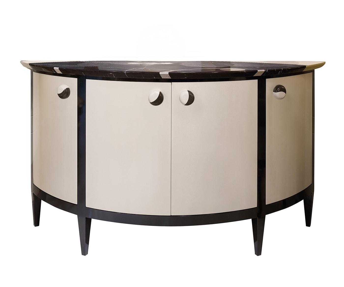 Console galbée avec plateau en marbre et base laquée