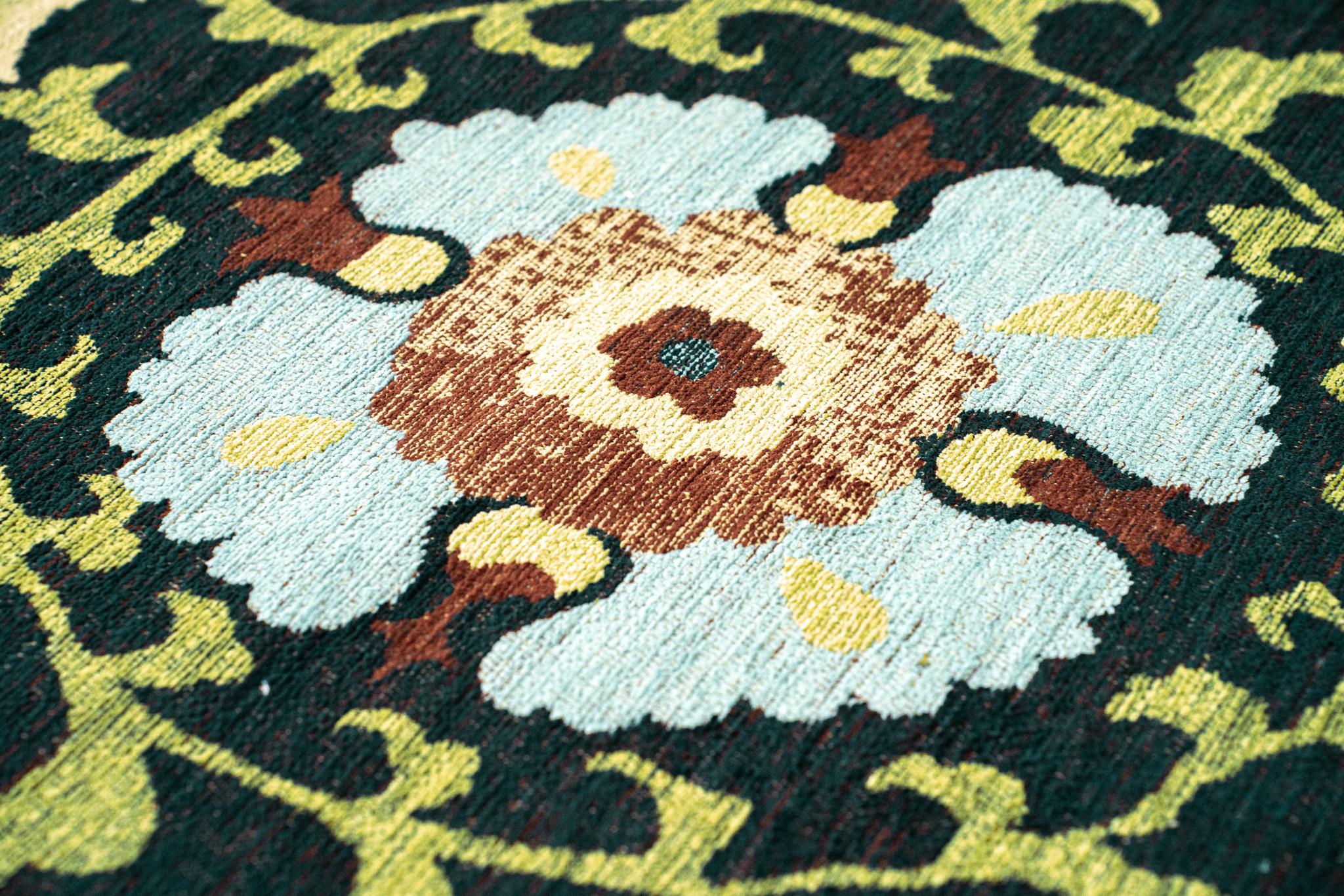 Tapis Suzani «Bavière» 9729 | Taille: 280 x 390 cm