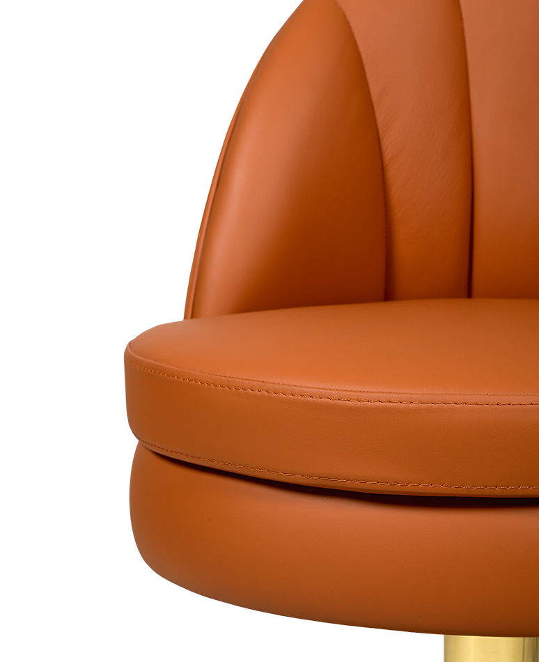 Chaise Gable
