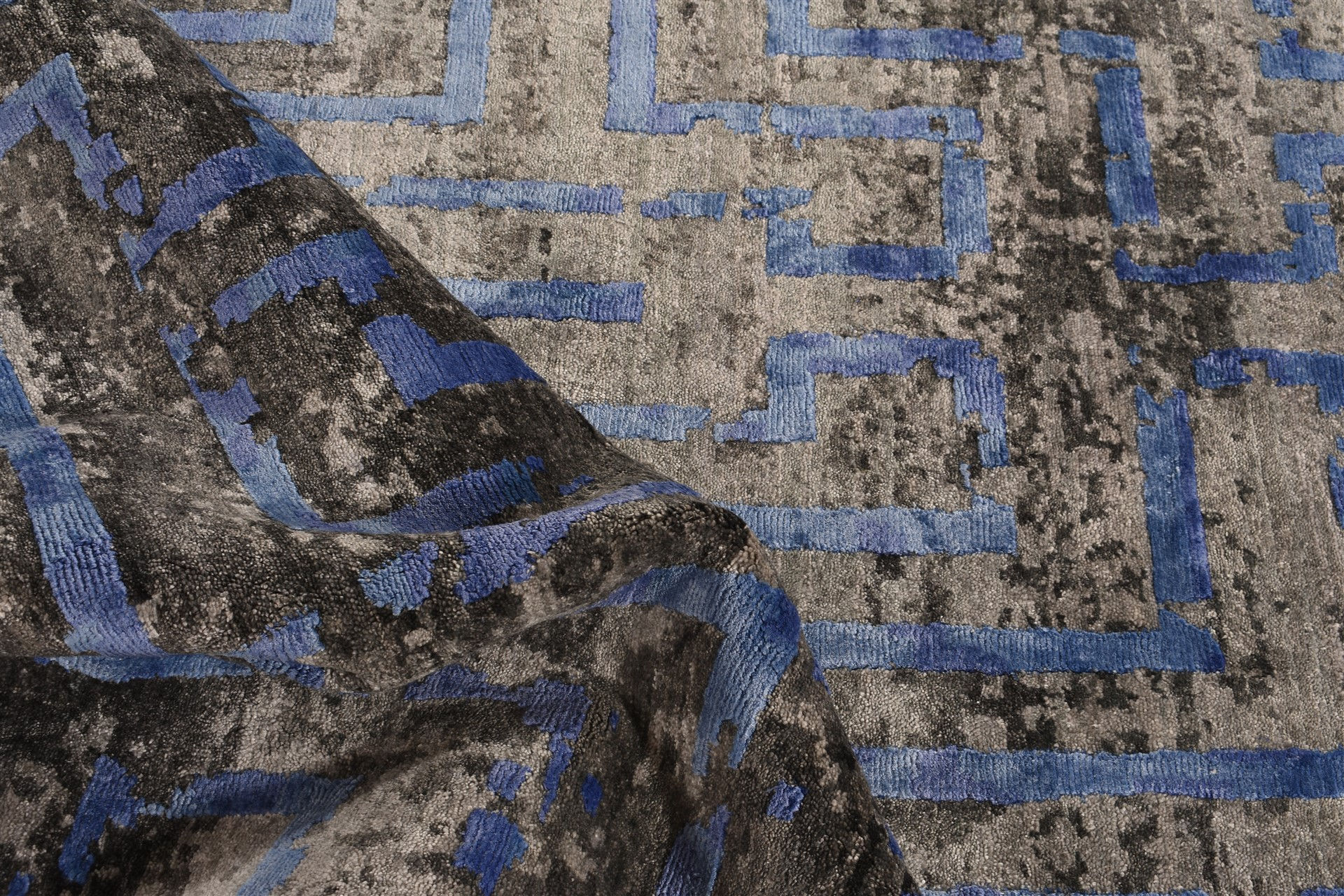 Tapis Abstrait Indien en Soie de Bambou