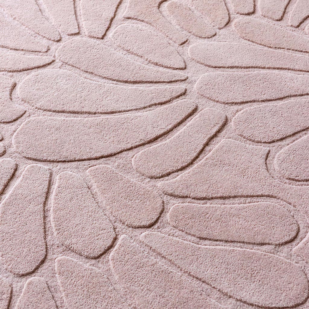 Tapis Pétales Coleby Rose Craie