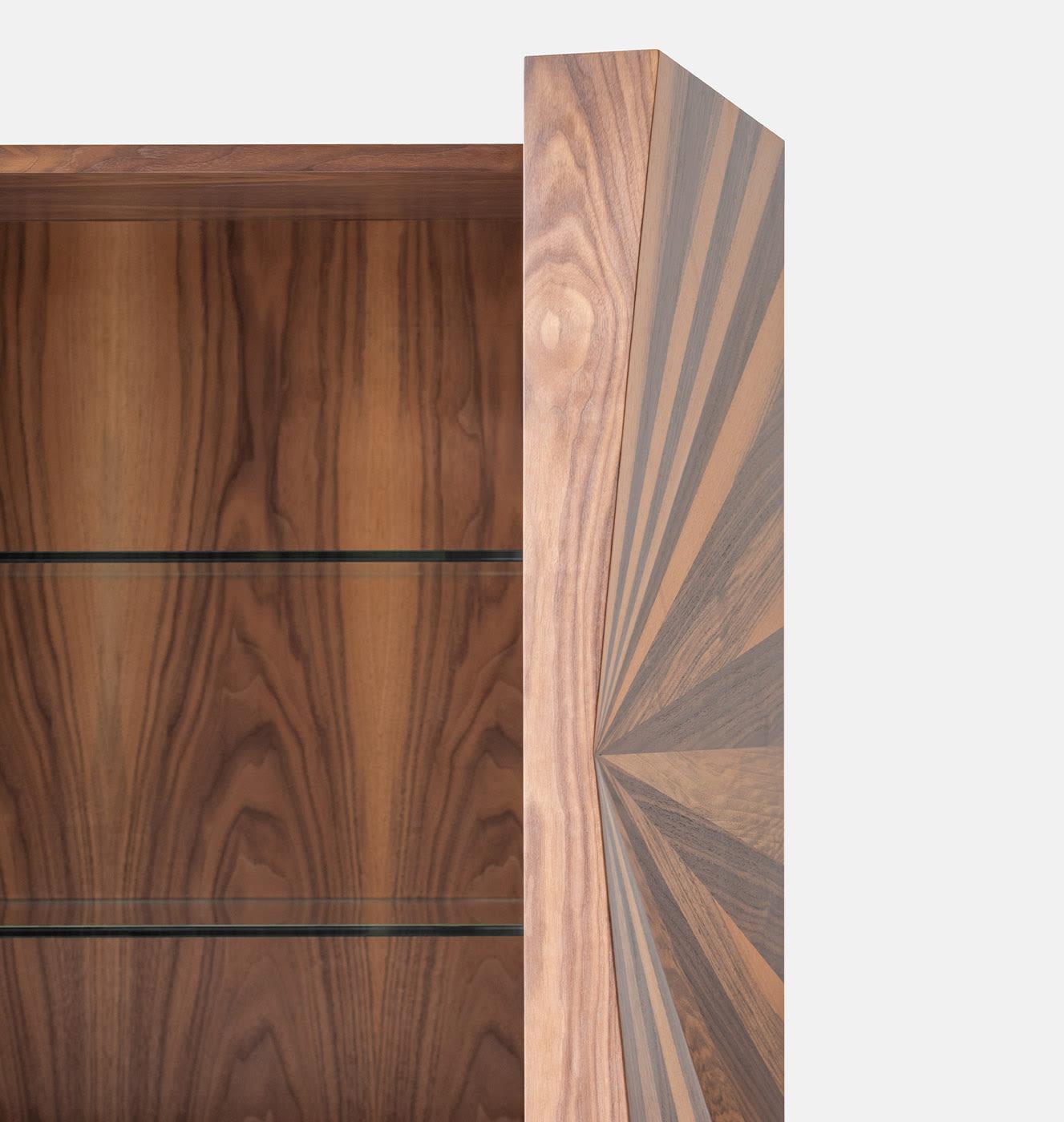 Meuble en Bois Plaqué