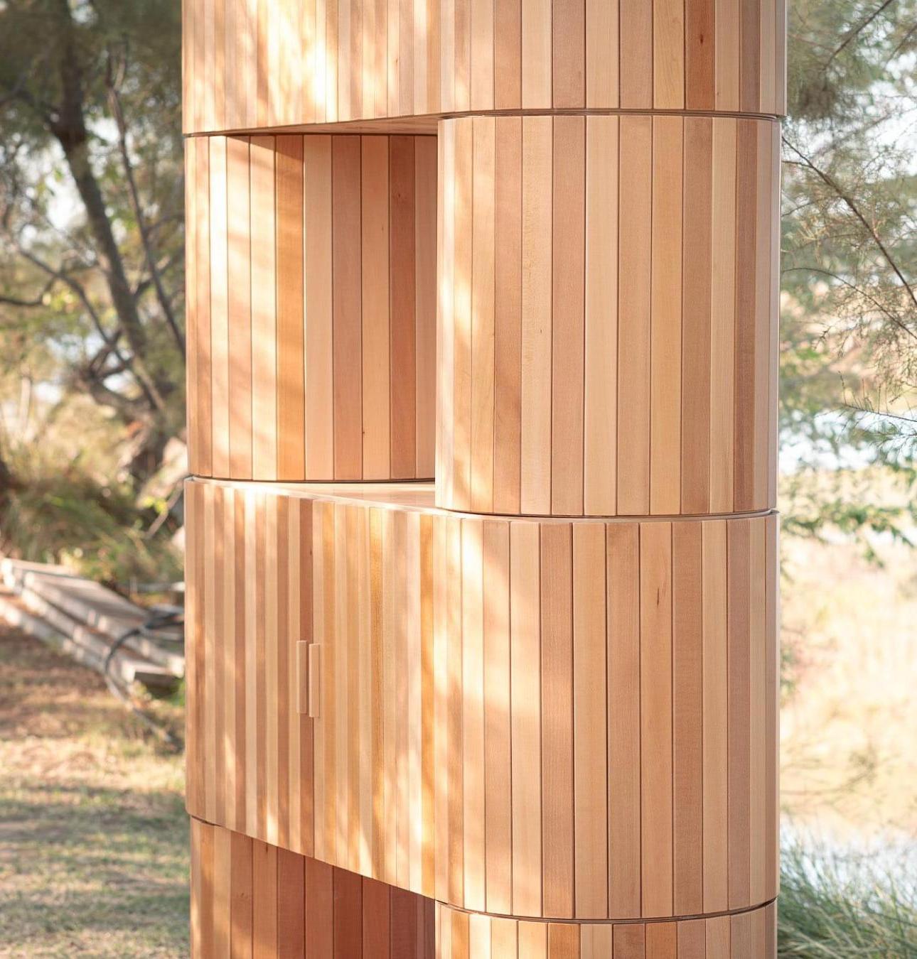 Meuble en Tilleul Naturel