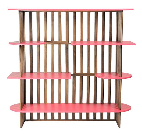Étagère Rose à Quatre Niveaux