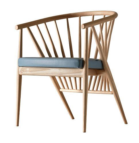Chaise Jenny en bois de frêne