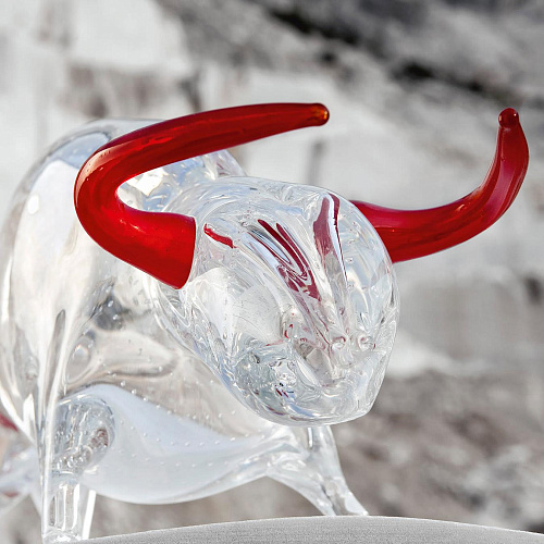 Figurine taureau en verre