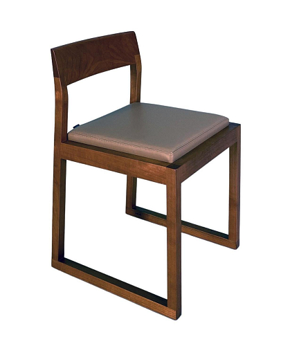 Chaise Burton en bois de cerisier