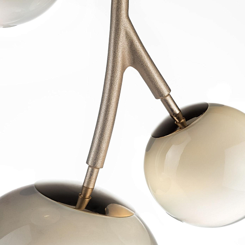 Lustre en Laiton avec Sphères en Verre Blanc