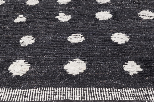 Tapis Noir & Blanc à Pois Noué à la Main