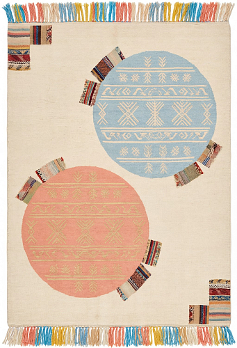 Tapis Circle Archive