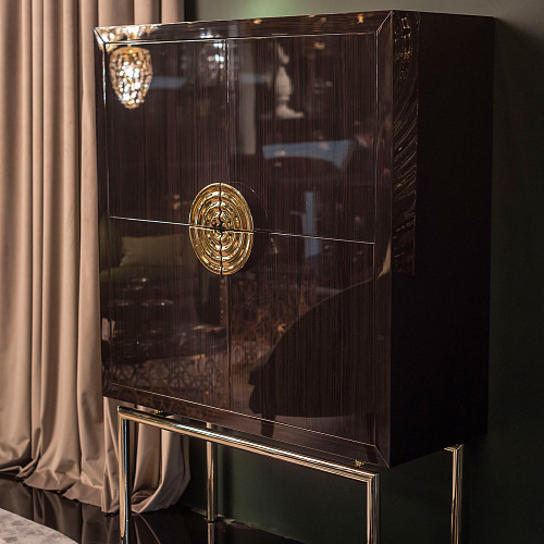 Cabinet Secret haut