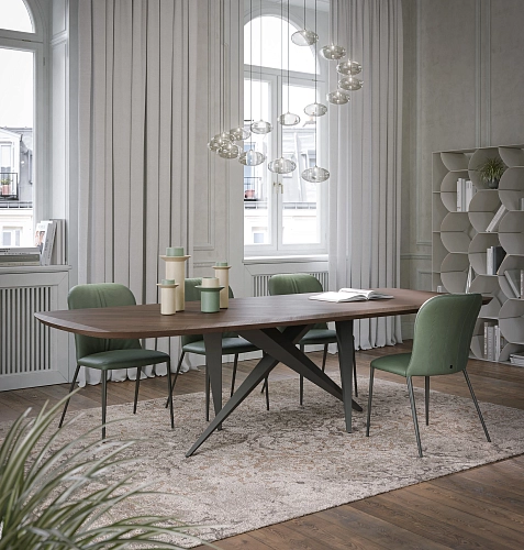 Table Thunder en bois soyeux