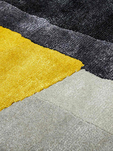 Tapis Déchiré, Arraché et Coloré 1