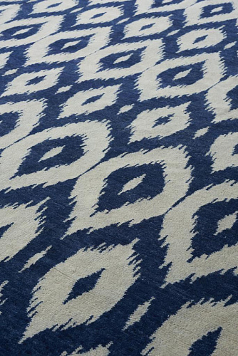 Tapis Bleu en Laine Ikat Noué à la Main