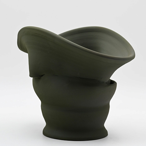 Vase Vert Sculpteur à la Main